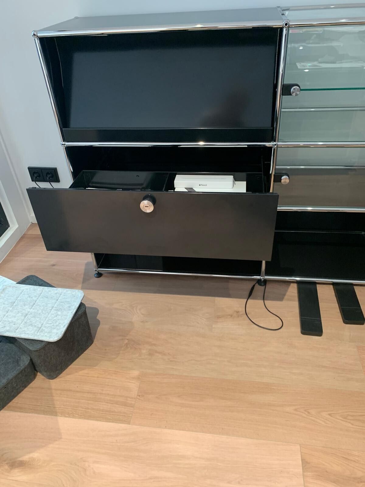 USM Haller Sideboard - schwarz/ Ausstellungsstück