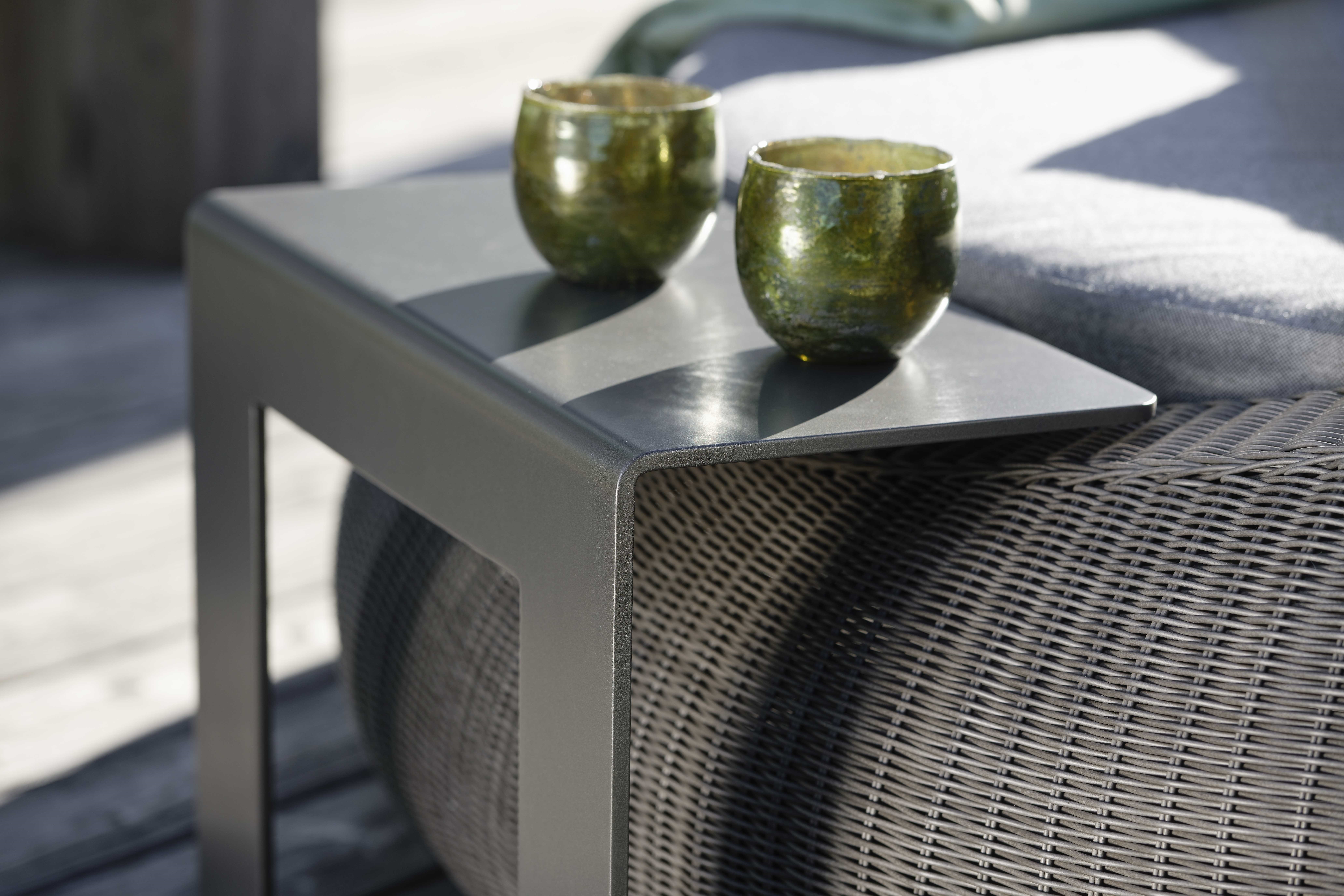 STERN Beistelltisch 54x25x43,5 cm Aluminium anthrazit