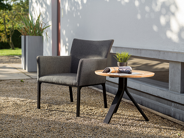 STERN Lounge-Sessel ARTUS Aluminium schwarz matt Bezug Outdoorstoff seidenschwarz 