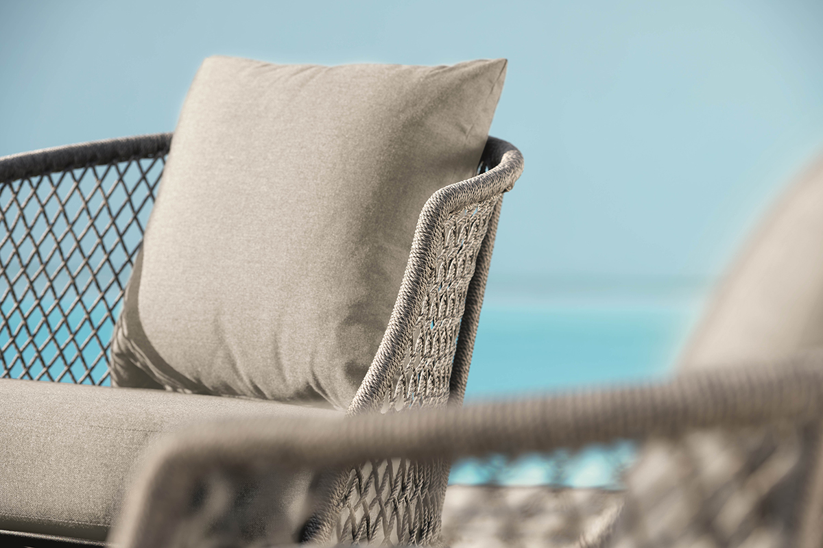 STERN Lounge-Sessel ODEA Aluminium schwarz matt/Kordel salt/Kissen Outdoorstoff cream STERN Lounge-Sessel ODEA Aluminium schwarz matt/Kordel salt/Kissen Outdoorstoff cream