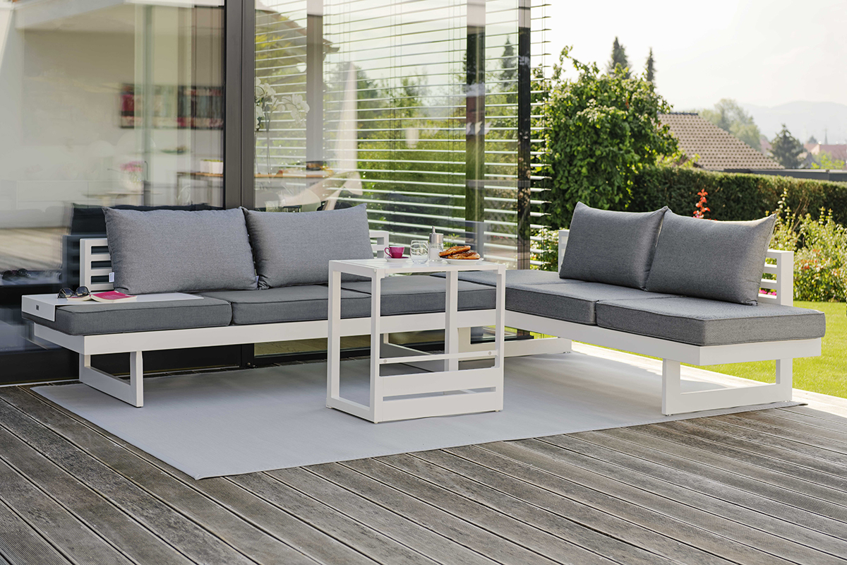 STERN Lounge/Liege NEW HOLLY Aluminium weiß Textilen silber/Kissen 100% Polyacryl seidengrau STERN Lounge/Liege NEW HOLLY Aluminium weiß Textilen silber/Kissen 100% Polyacryl seidengrau